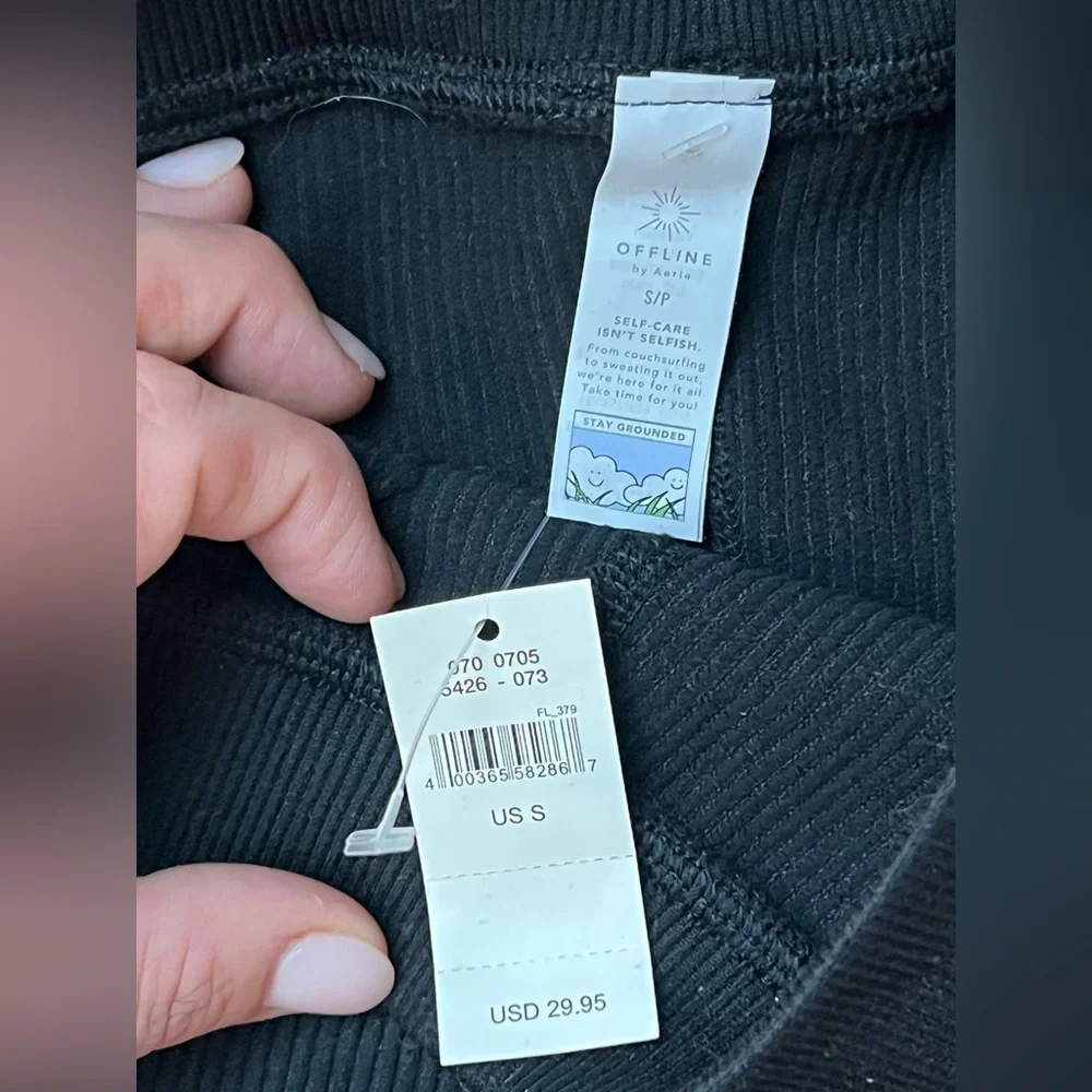 Offline by Aerie Ribbed High Rise Bike Shorts Black S NWT - Picture 4 of 5